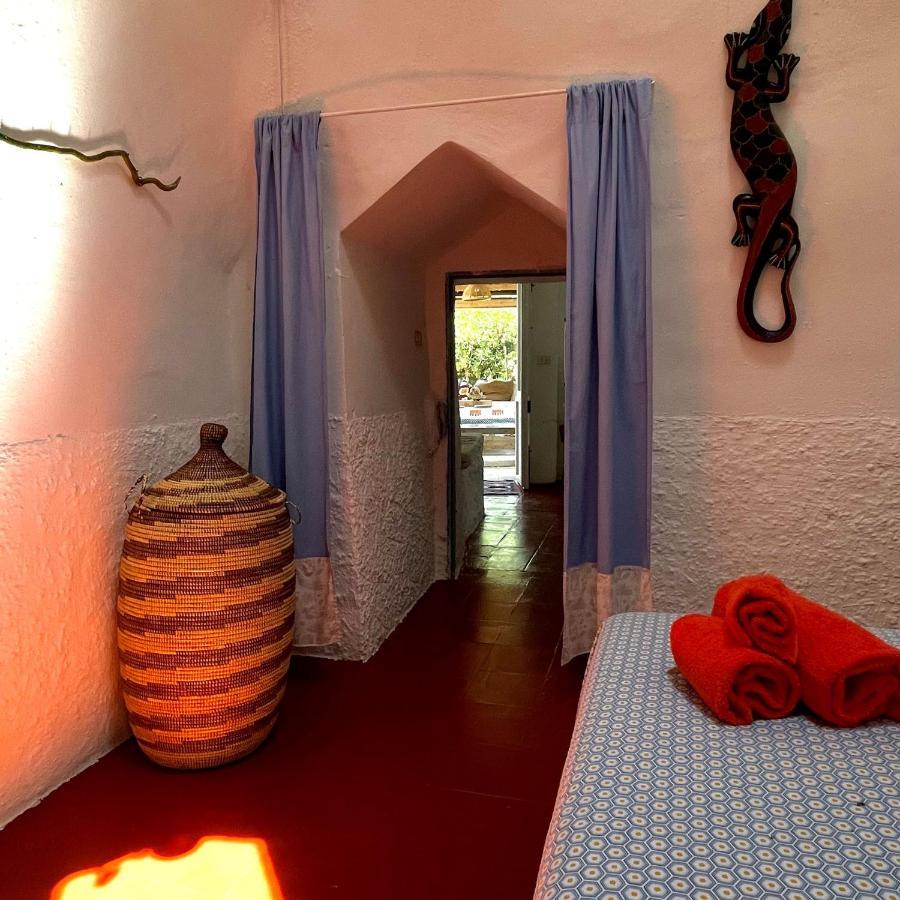 Casa Vacanze Capurre "Trulli E Pajare A Due Passi Dal Pizzo" Gallipoli Ngoại thất bức ảnh