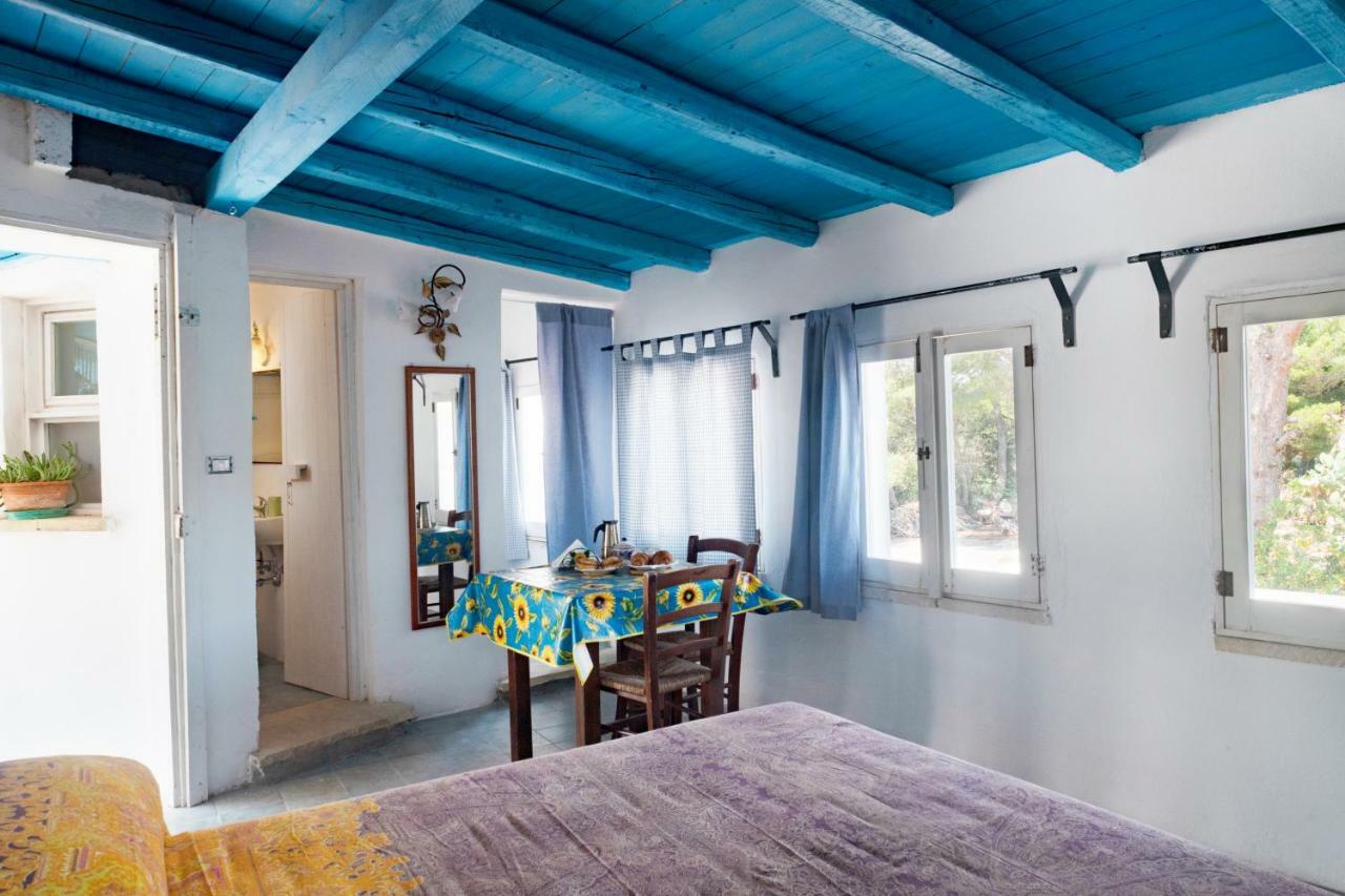 Casa Vacanze Capurre "Trulli E Pajare A Due Passi Dal Pizzo" Gallipoli Ngoại thất bức ảnh